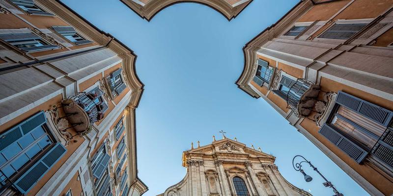 智能制造新篇章：自动化产线如何革新光通信器件中光纤阵列的精密对准与粘接